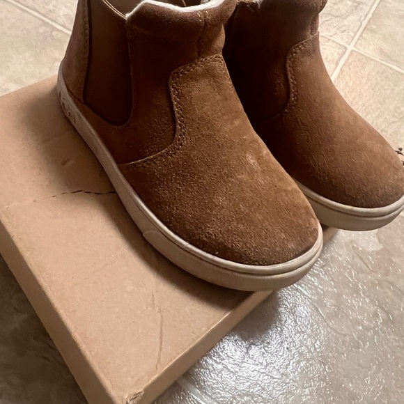 Ugg T HAMDEN II (Brown) - Picture 1 of 8